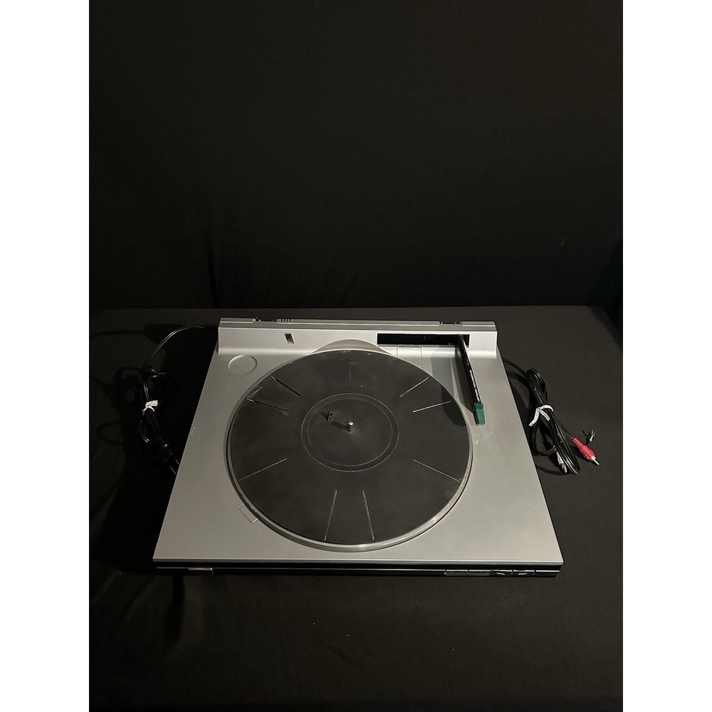 Magnavox FP1463 Turntable AS-IS/Parts - Picture 2 of 8